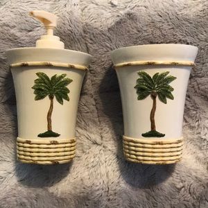 Palm tree soap & toothbrush holder